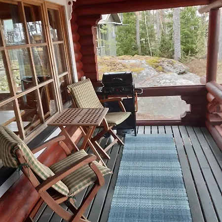 Lomamoekki Maentylae Chalet Taivassalo